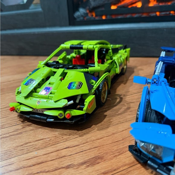 Colorful Racing Car Toy Set - Picture 4 of 16